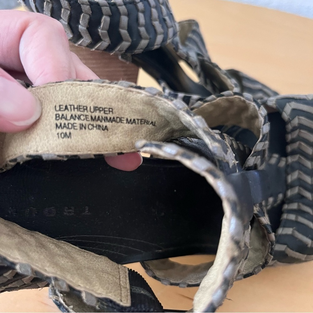 Trouve Heeled Leather Sandal Black Tan Size 10 - Picture 7 of 13